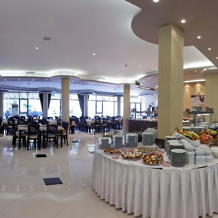 Rеgina Hotel 4*