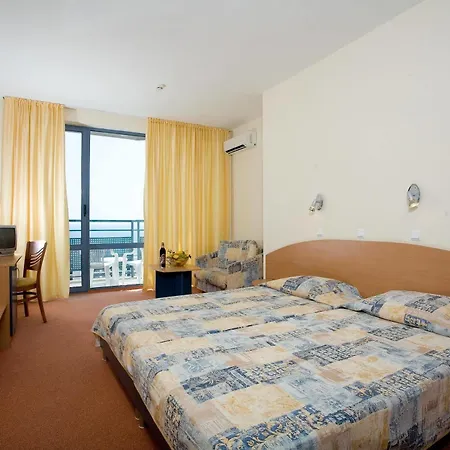 Rеgina Hotel 4*