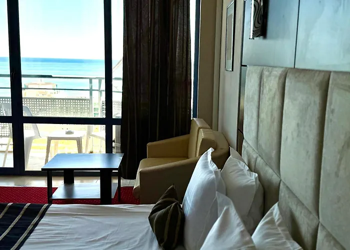 Rеgina Ξενοδοχείο