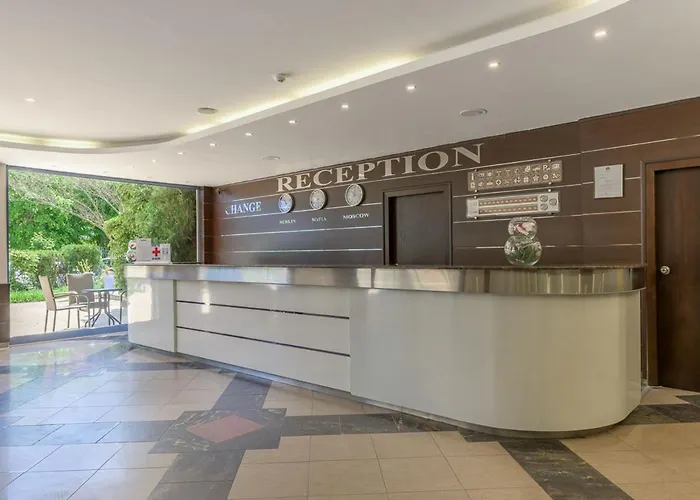 Rеgina Ξενοδοχείο 4*