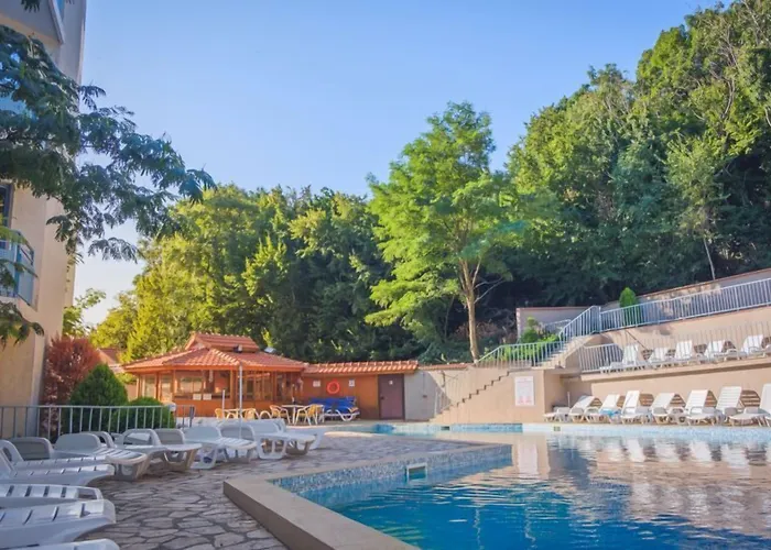 Rеgina Ξενοδοχείο 4*