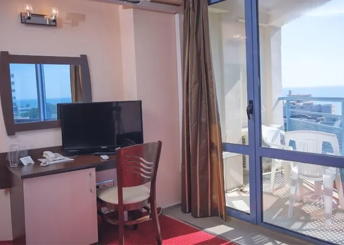 Rеgina Ξενοδοχείο